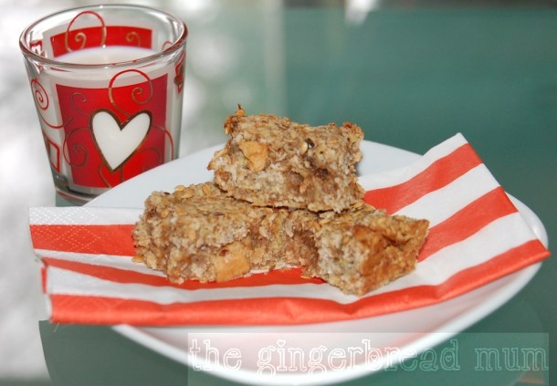 spiced apple sugar-free flapjacks