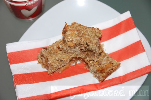 spiced apple sugar-free flapjacks