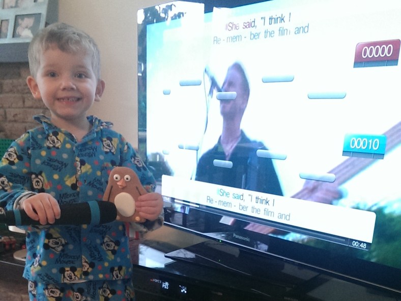 Perry the Penguin #perryontour